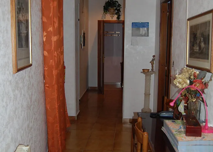 Pensión Casa Cleo 2*