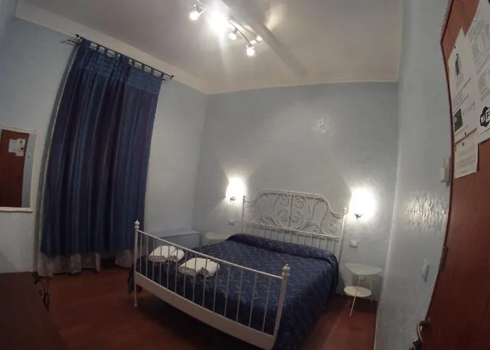 Pensión Casa Cleo 2*