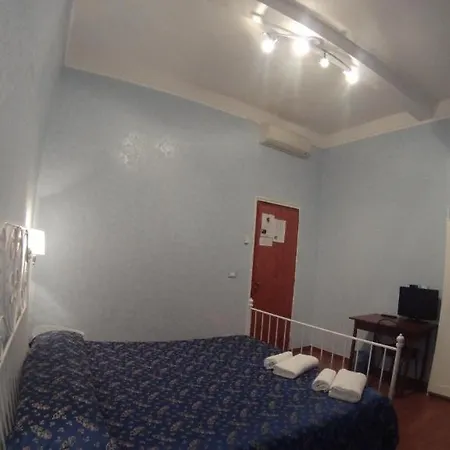 Guest house Casa Cleo 2*