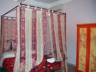 卡萨克莱奥酒店 2* 罗马